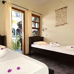 甘蓝酒店 3* 卡斯